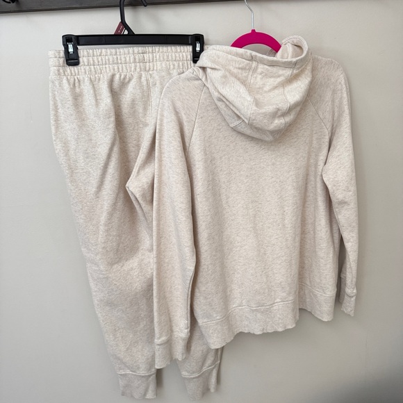 Under Armour Hoodie and Jogger Set - Heathered Oatmeal - Picture 2 of 4